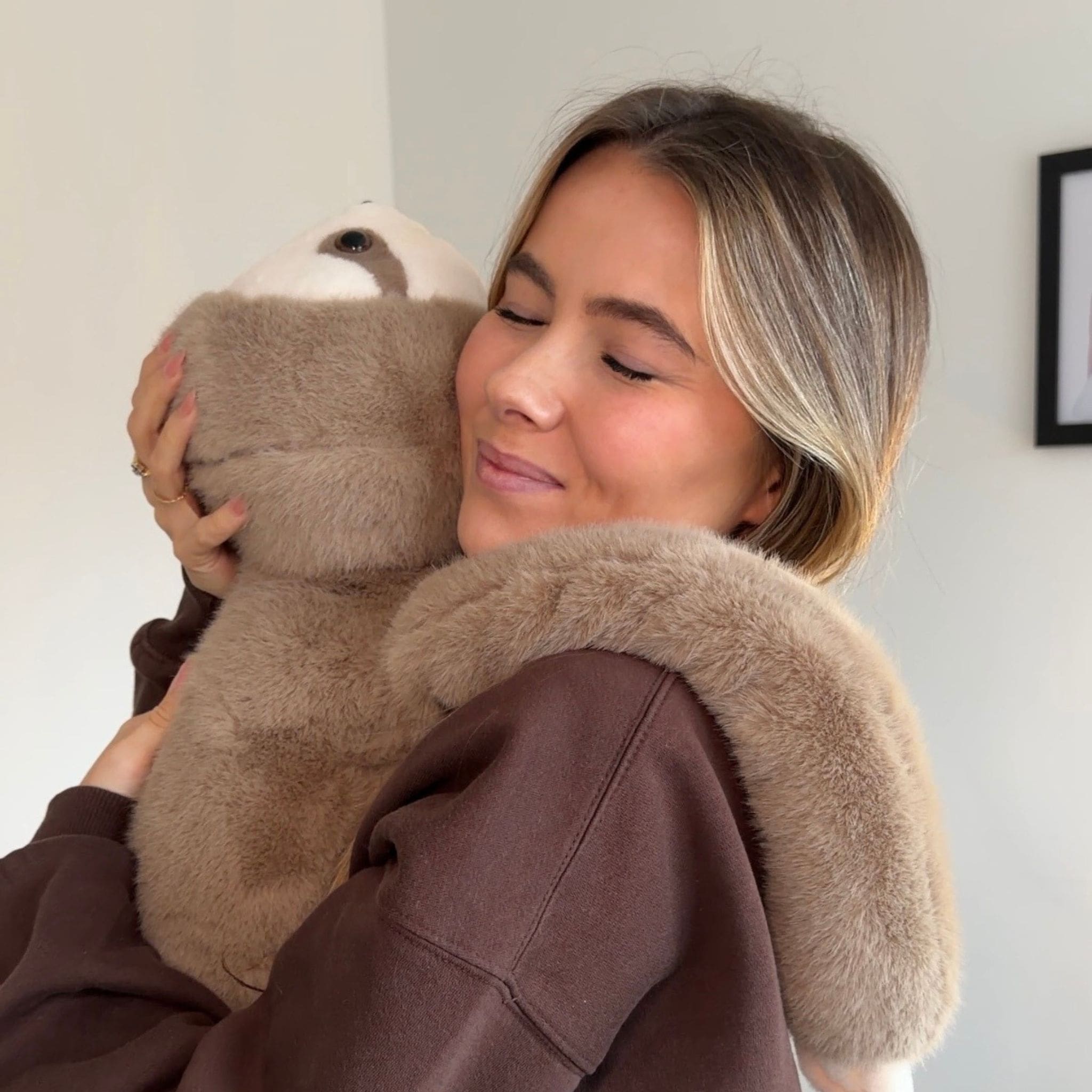 Sunnie the Sloth Weighted Animal